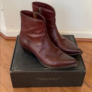 Shane Short Frye Boots, Size 8.5.